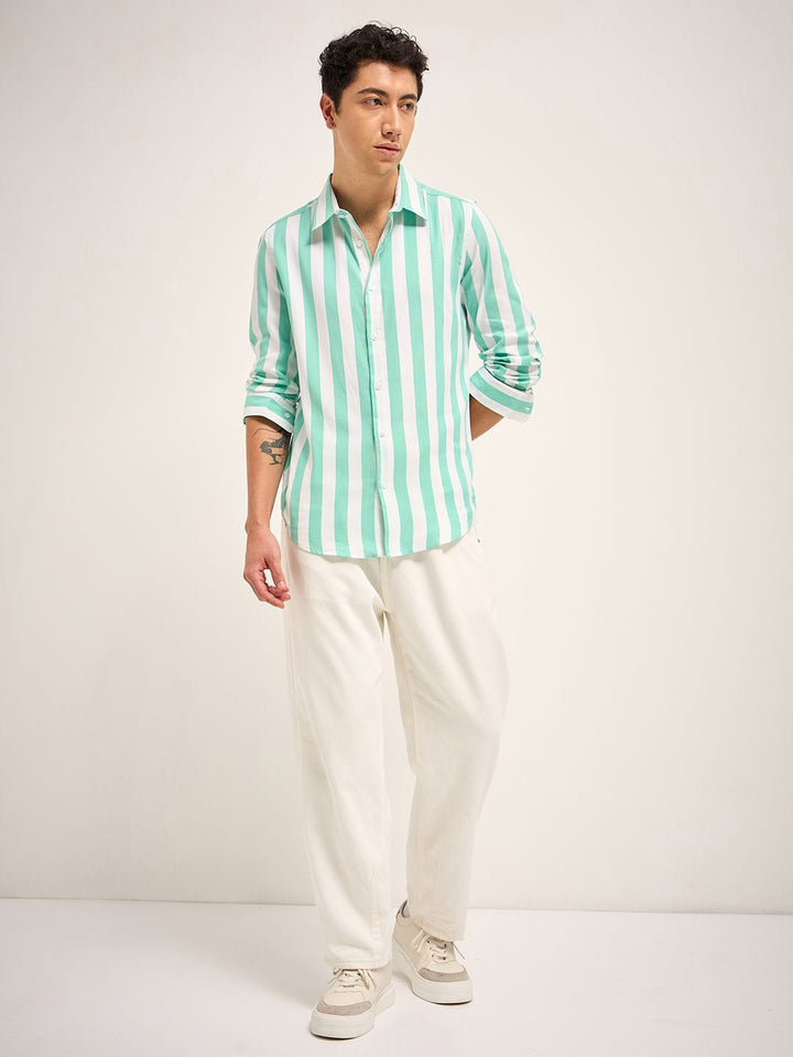 THE BEAR HOUSE Men Vertical Striped Cotton Slim Fit Casual Shirt