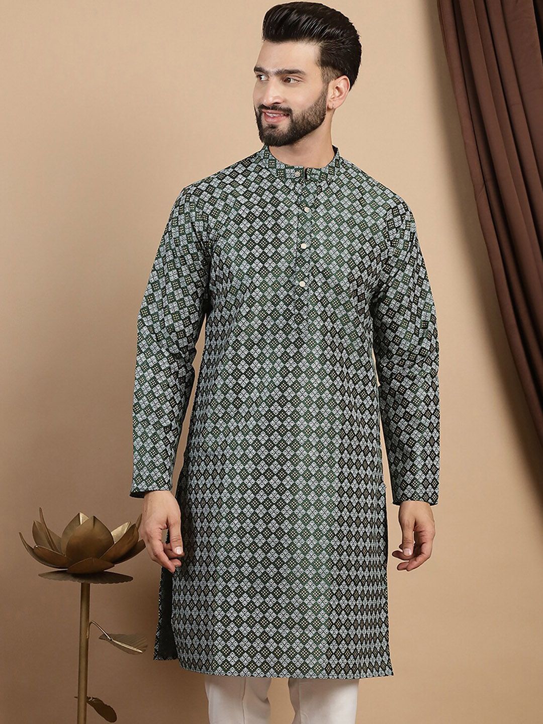 Kurta Lurus Kolar Mandarin Bercetak Motif Etnik Hijau Anouk