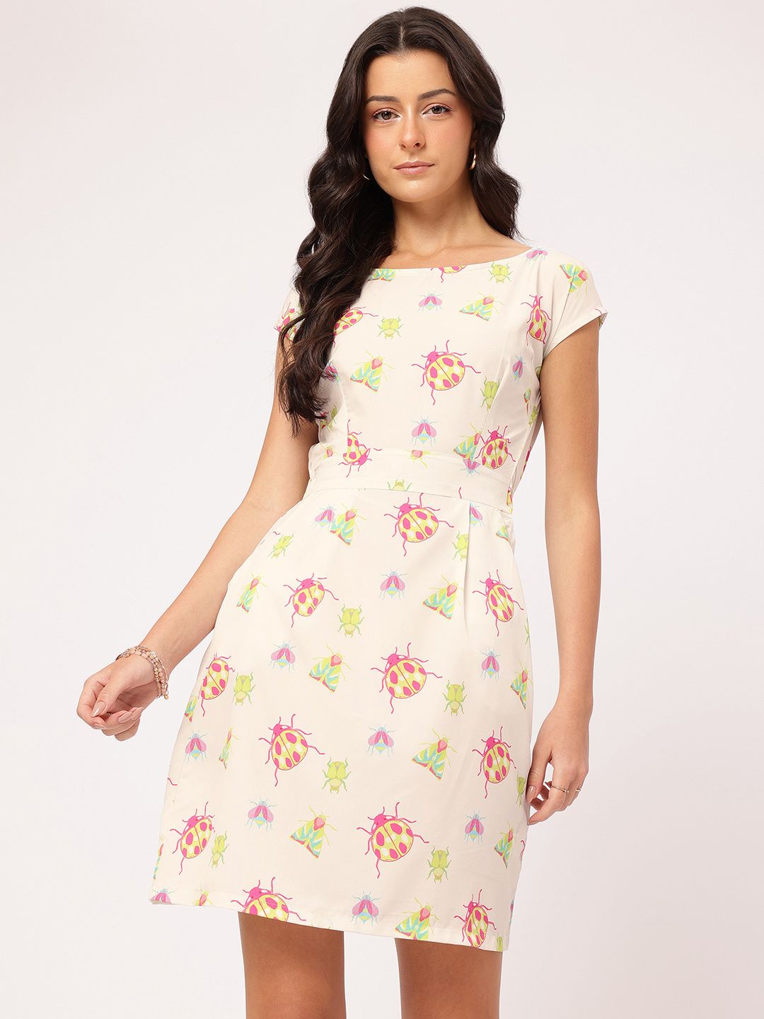 DressBerry Vacation Vibes Cinched Waist Conversational Print Sheath Dress