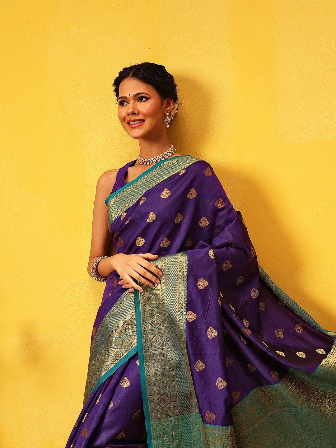 Silk Land Kanjivaram Silk Zari Woven Big Border Saree