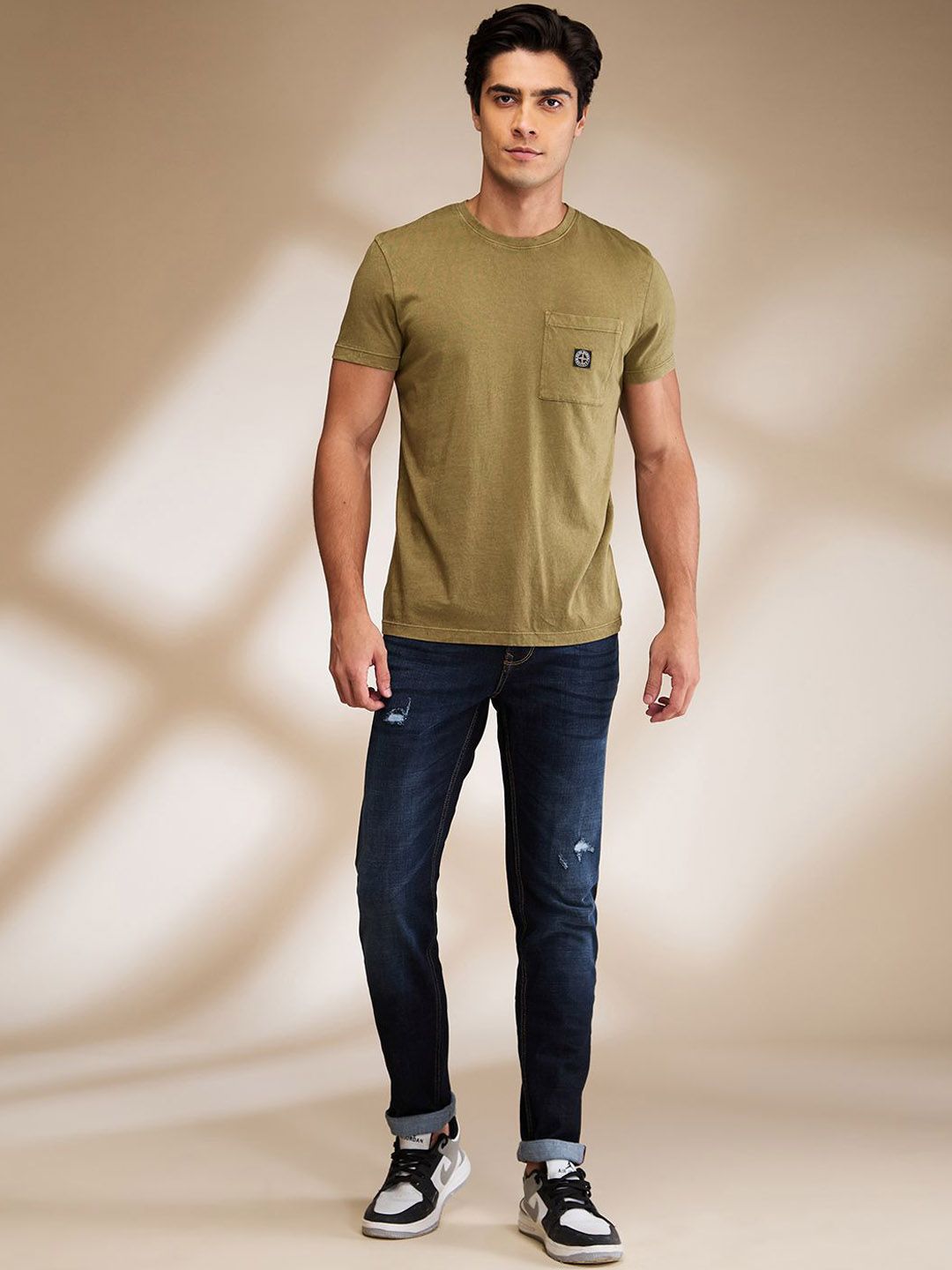 Being Human Men Solid Mid-Rise Skinny Fit Cat Scratches Jeans