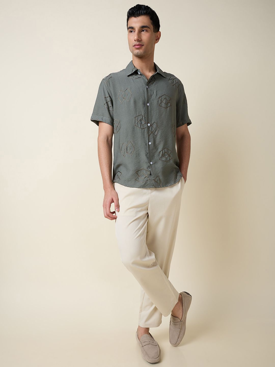 Thomas Scott Men Embroidered Regular Fit Casual Shirt