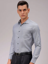 The Indian Garage Co. X Luxe Men Cutaway Collar Solid Slim Fit Formal Shirt