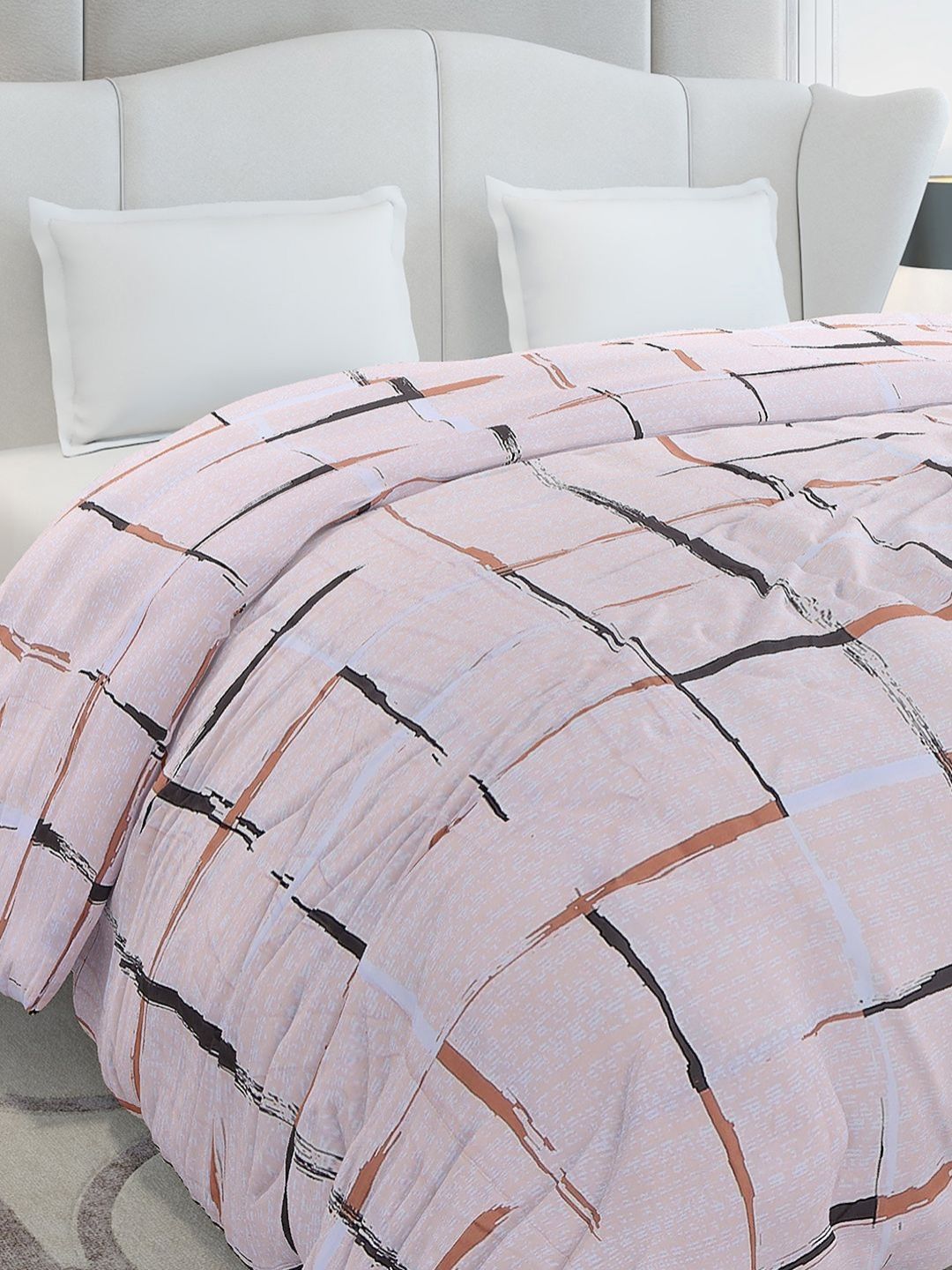 Monte Carlo Peach-Coloured & Brown Geometric Mild Winter 210 GSM Double Bed Duvet