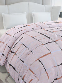 Monte Carlo Peach-Coloured & Brown Geometric Mild Winter 210 GSM Double Bed Duvet