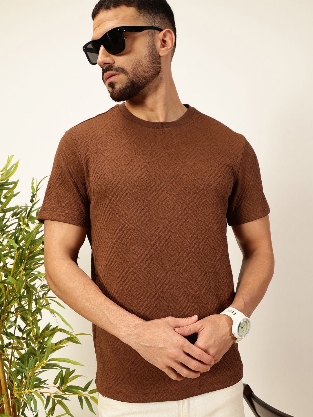 Thomas Scott Men Anti Odour Solid Round Neck T-Shirt