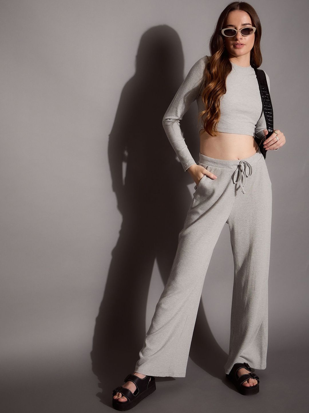 SASSAFRAS BASICS Solid Ribbed Trouser