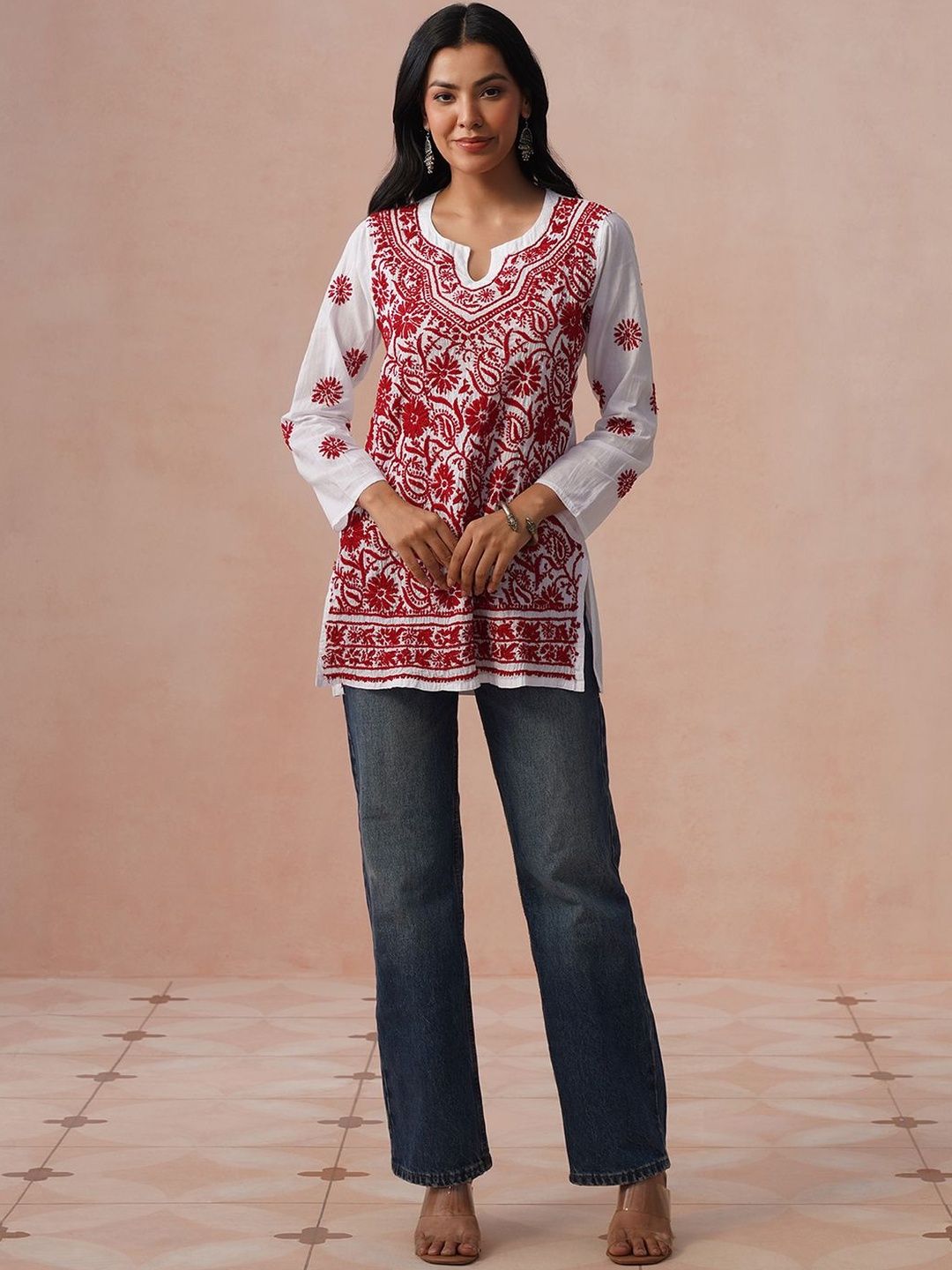 House of Chikankari Floral Embroidered Cotton Chikankari Kurta