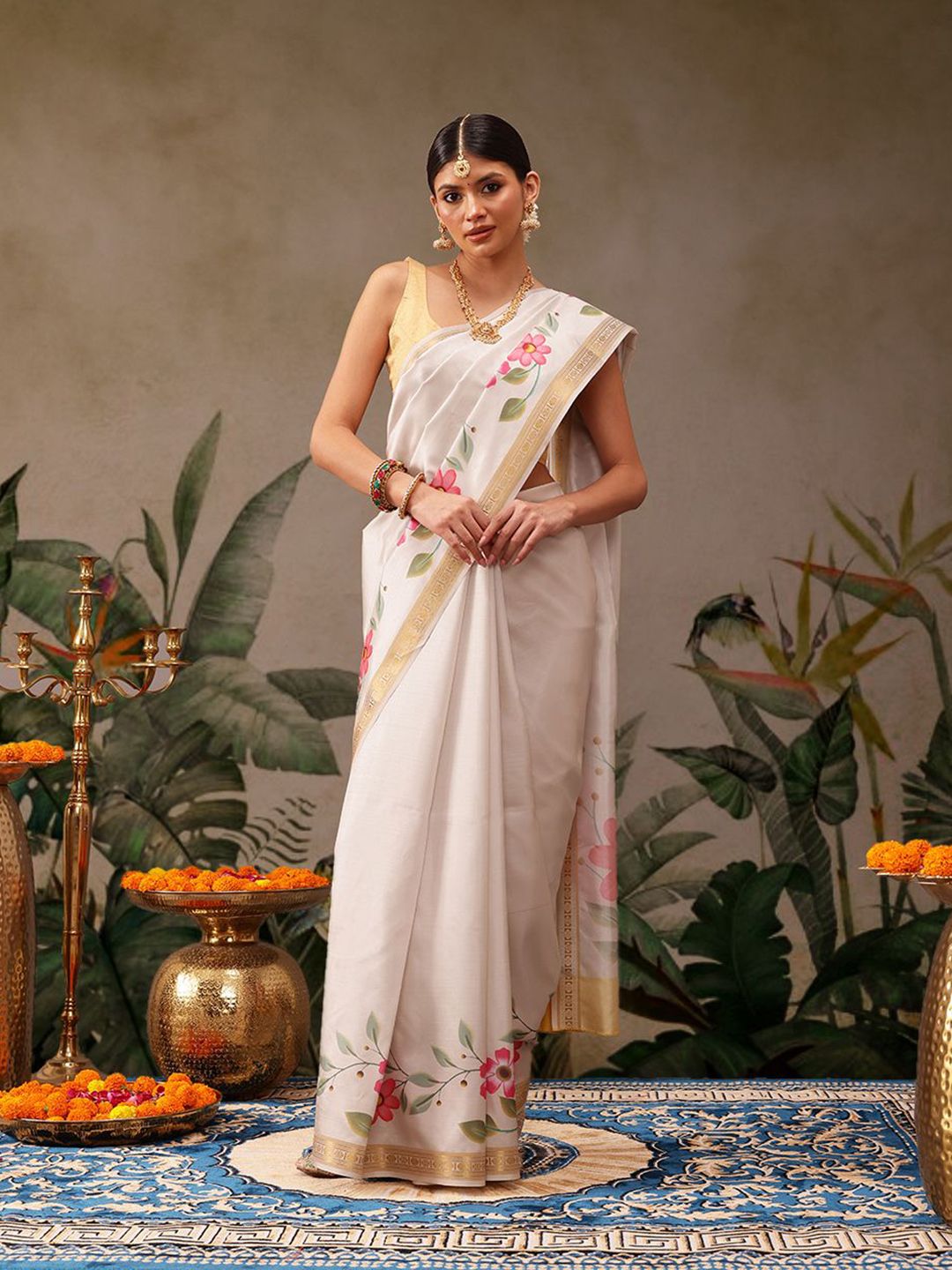 Silk Land Onam Special Floral Printed Kasavu Silk Saree