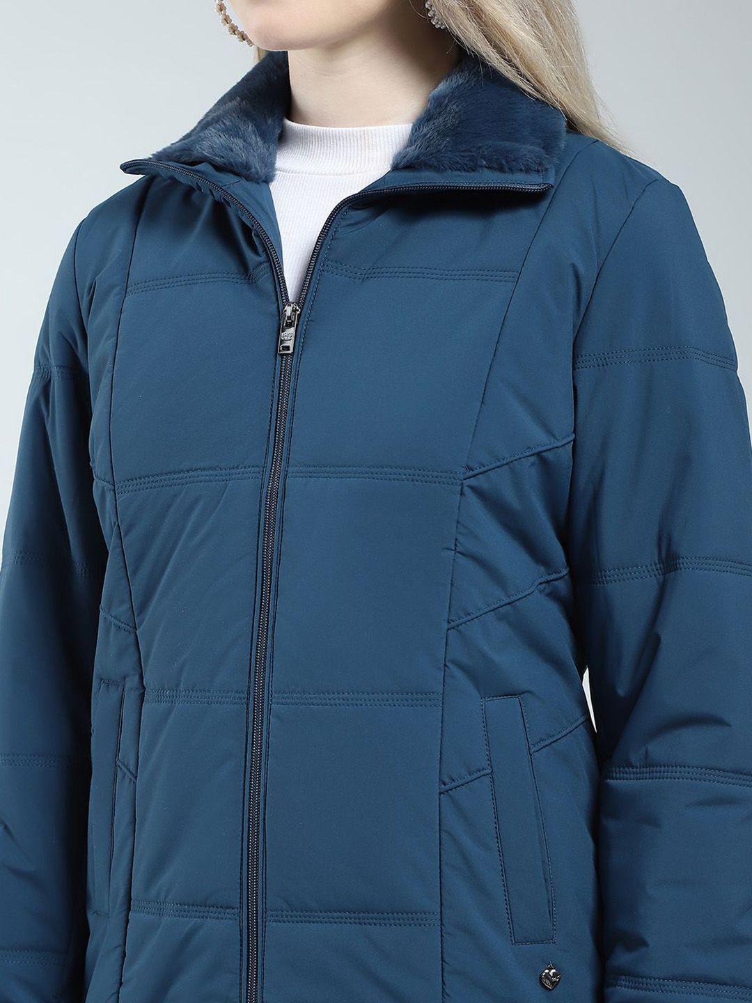 Jaket empuk pepejal wanita monte carlo