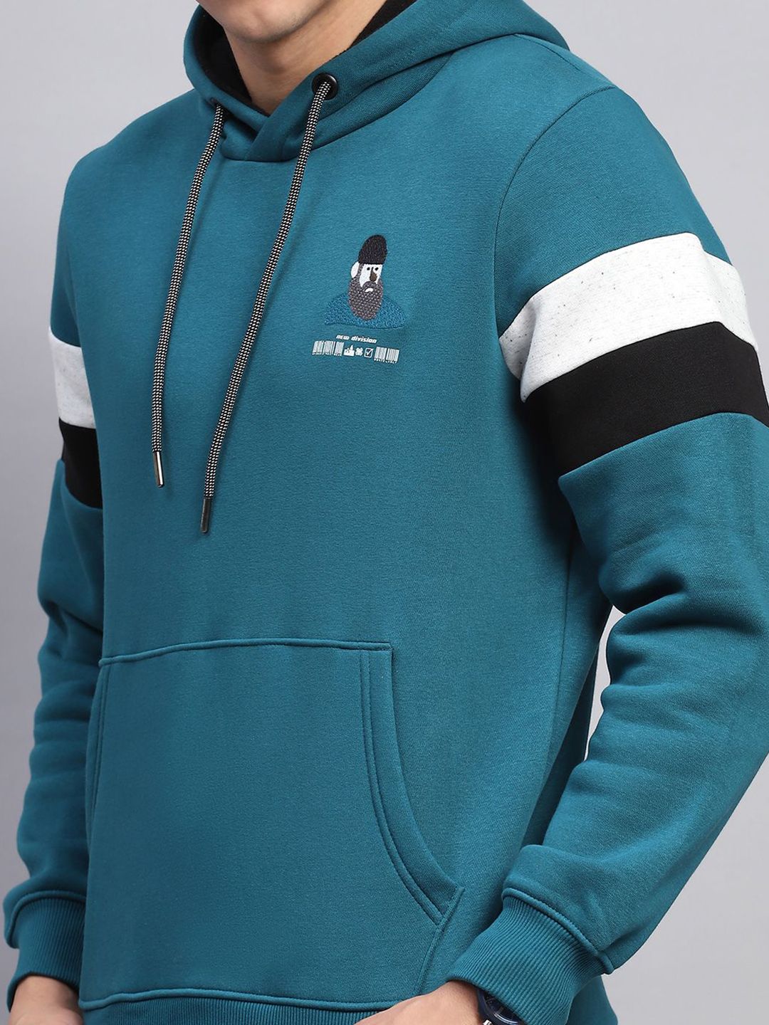 Monte Carlo Men Printed Cotton Hooded Neck Full Sleeve Sweatshirt