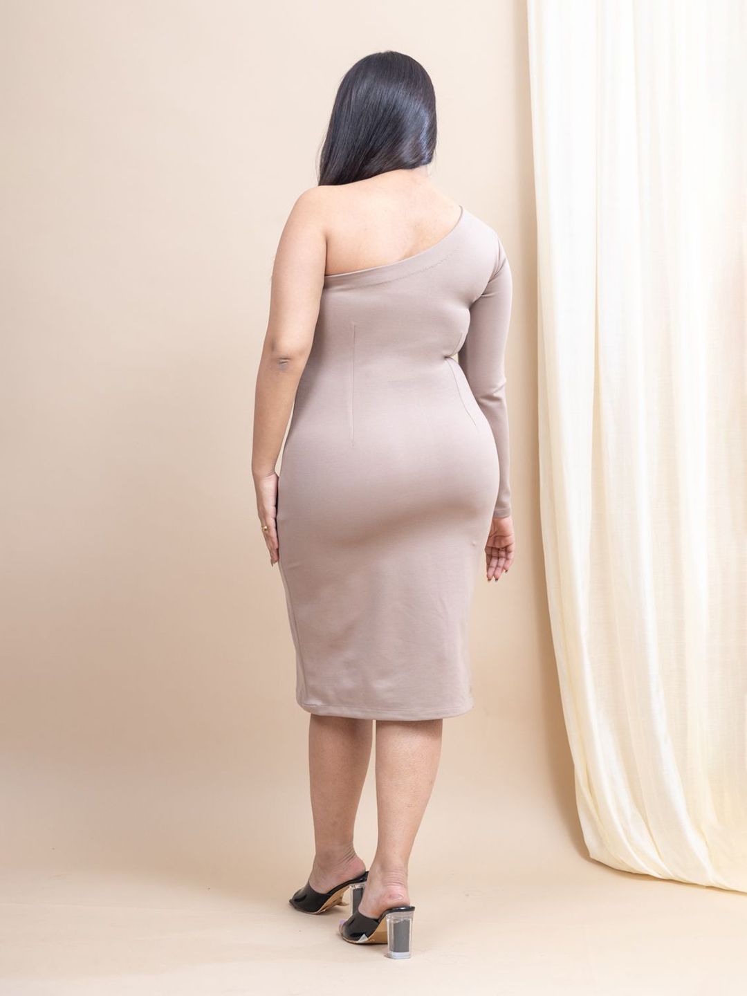 Mamicha Sheath Solid One Shoulder Dress