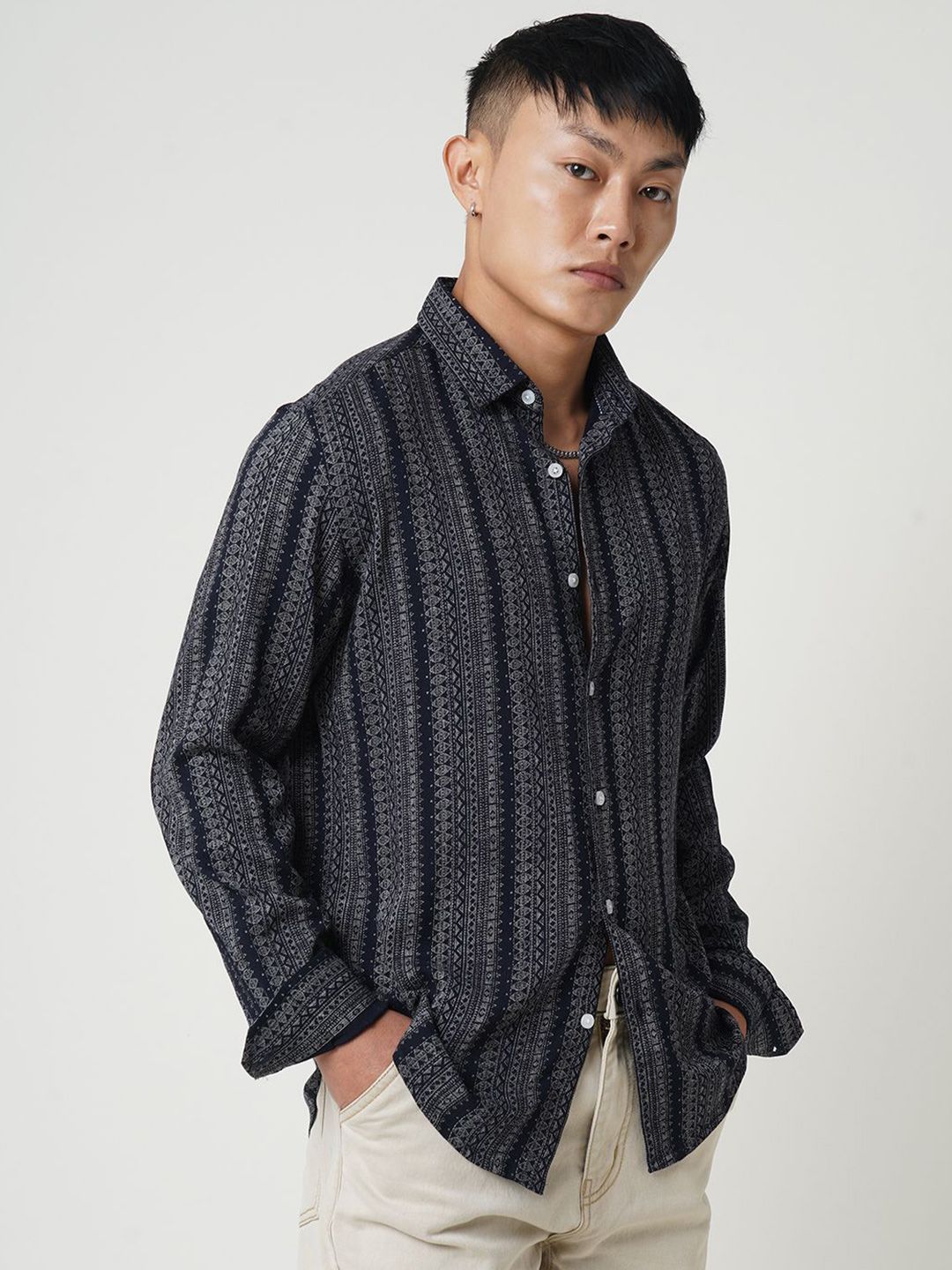 VASTRADO Men Classic Spread Collar Ethnic Motifs Printed Slim Fit Casual Shirt