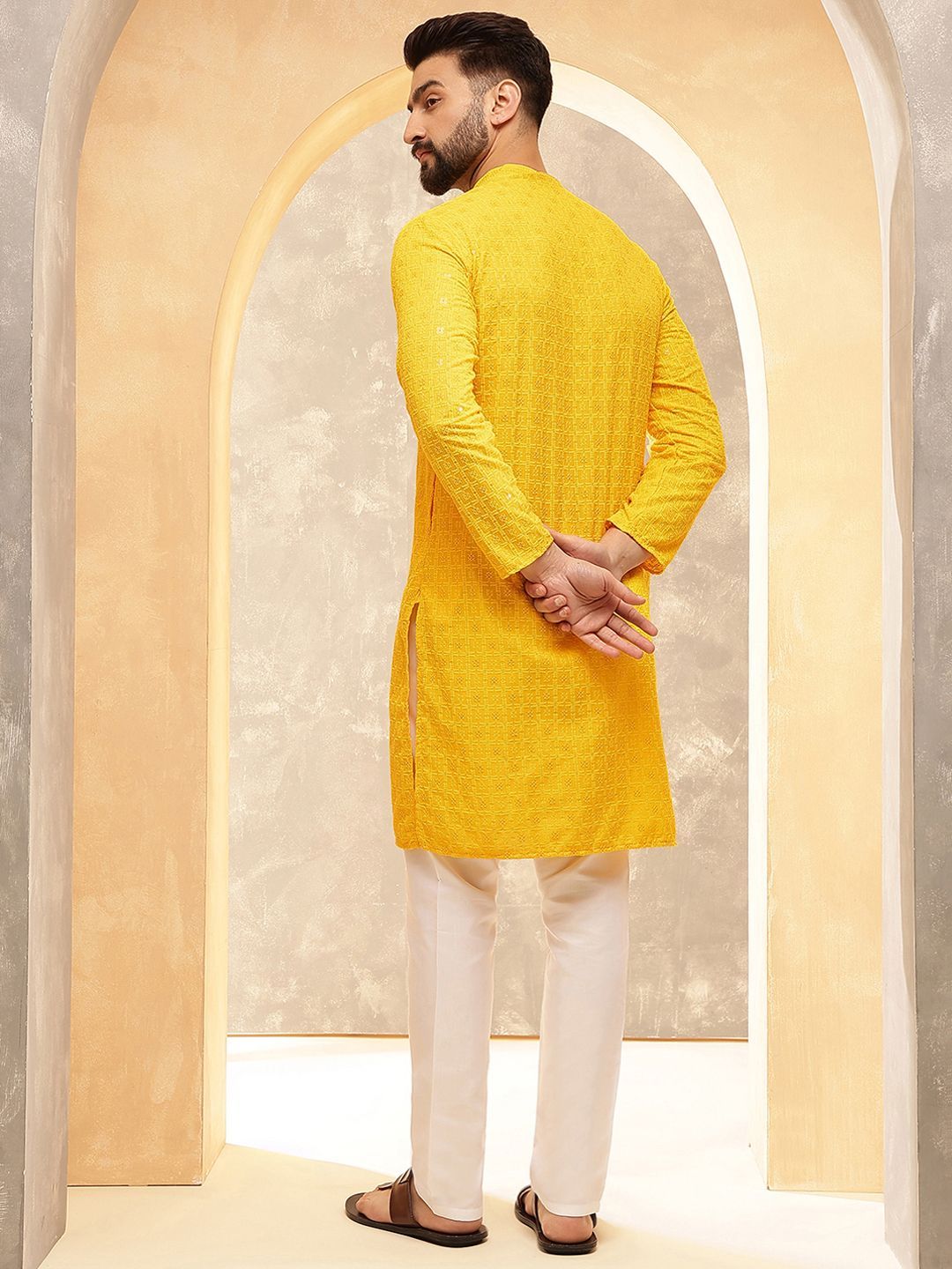 Anouk Yellow Geometric Embroidered Mandarin Collar Straight Pure Cotton Kurta With Pyjamas