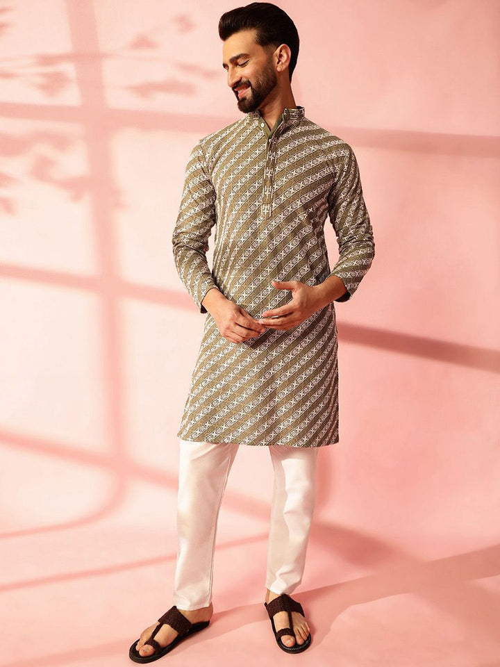 Anouk Men Embroidered Regular Sequinned Pure Cotton Kurta with Pyjamas
