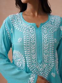 Rumah Wanita Chikankari Motif Etnik Bersulam Kurta Chikankari