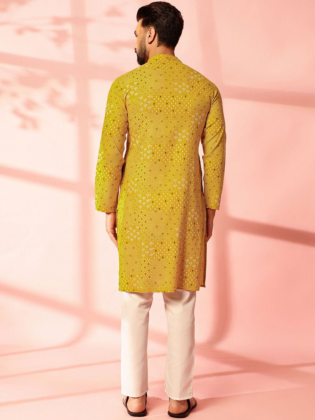 Anouk Men Bandhani Printed Regular Kurta with Pyjamas