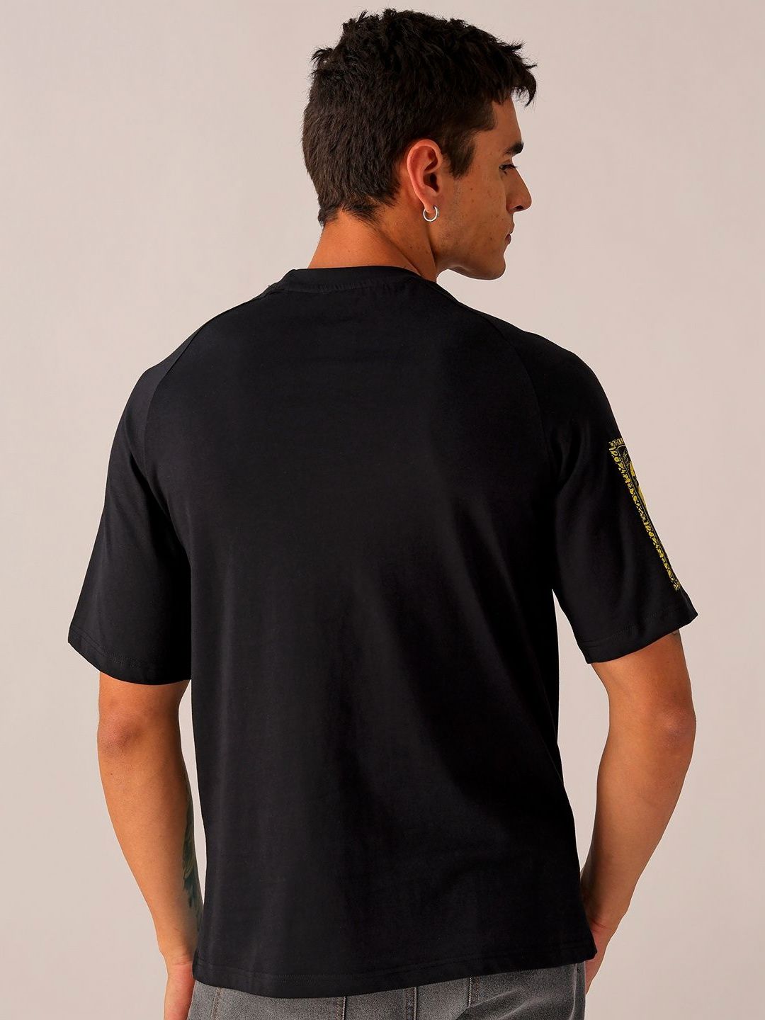 The Indian Garage Co Men Graphic Printed Round Neck Cotton Oversized T-Shirt