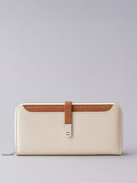 Lino Perros Women Colourblocked Card Holder