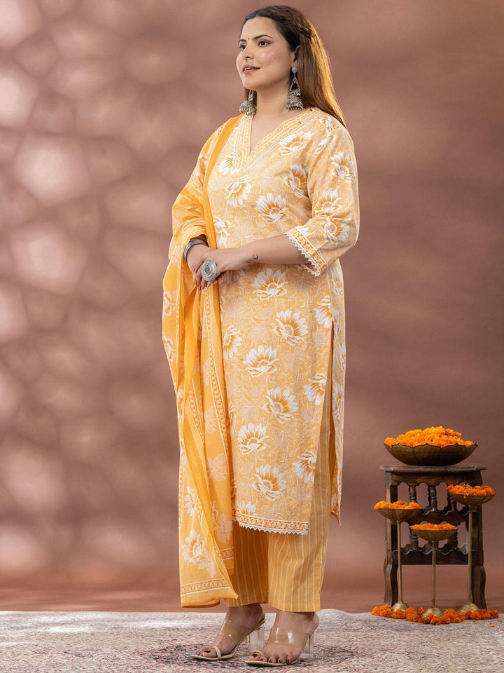 Mamicha Women Mustard Grace Set Kurta Sedia Dipakai