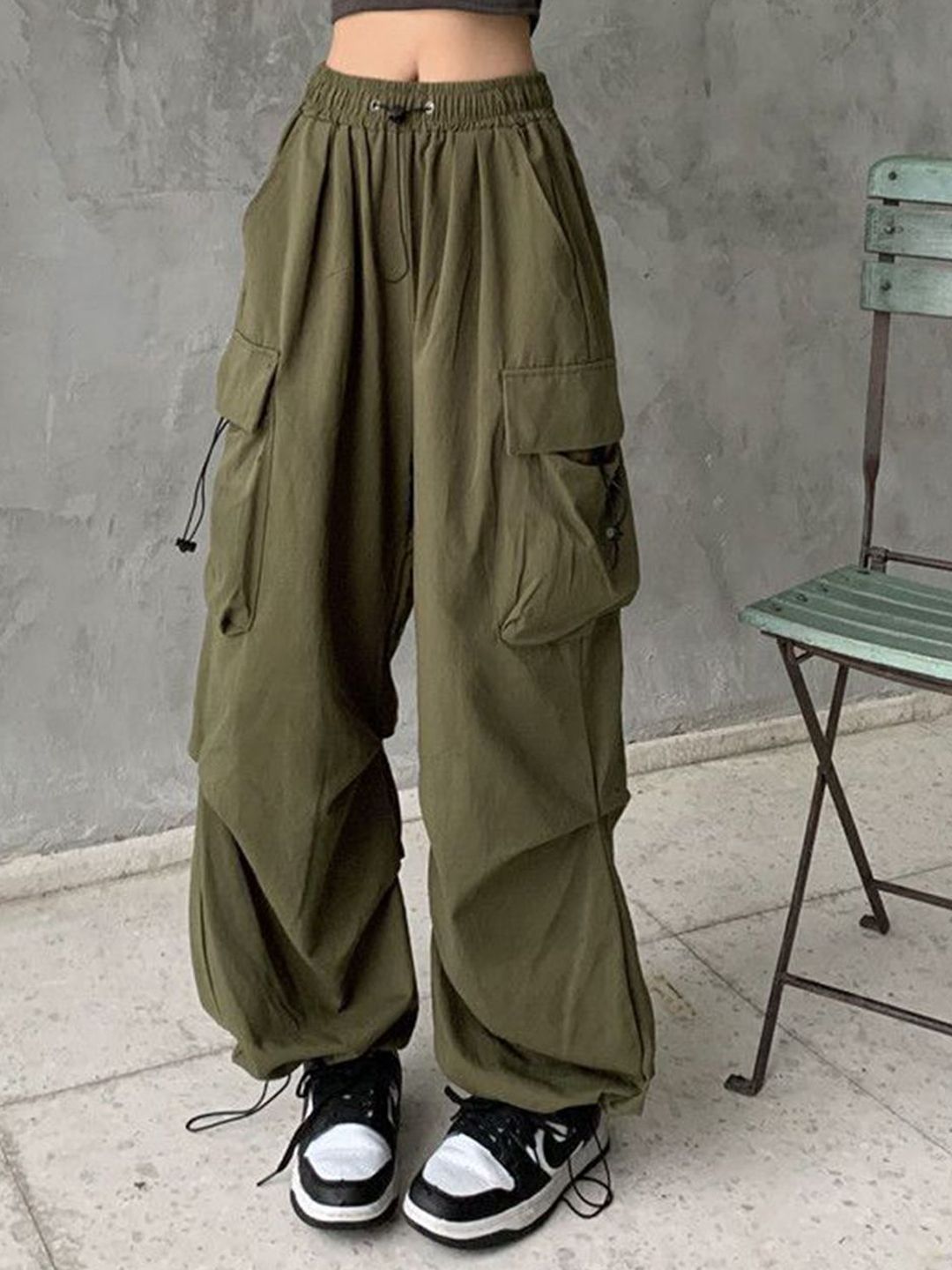 DressBerry Women Relaxed Straight Leg Loose Fit High-Rise Trousers