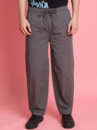 Bene Kleed Men Baggy Fit Pleated Chinos Trousers