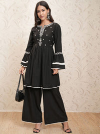 Vishudh Floral Embroidered Regular Thread Work Pure Cotton Kurta with Palazzos