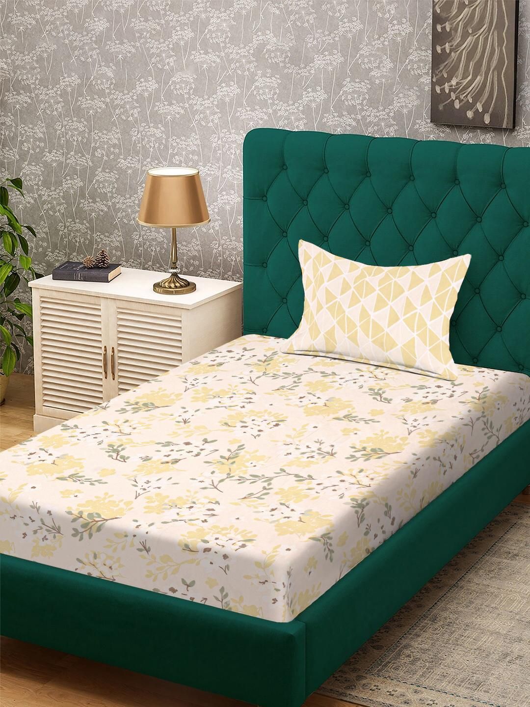 KLOTTHE Yellow Floral 300 TC Single Bedsheet with 1 Pillow Covers