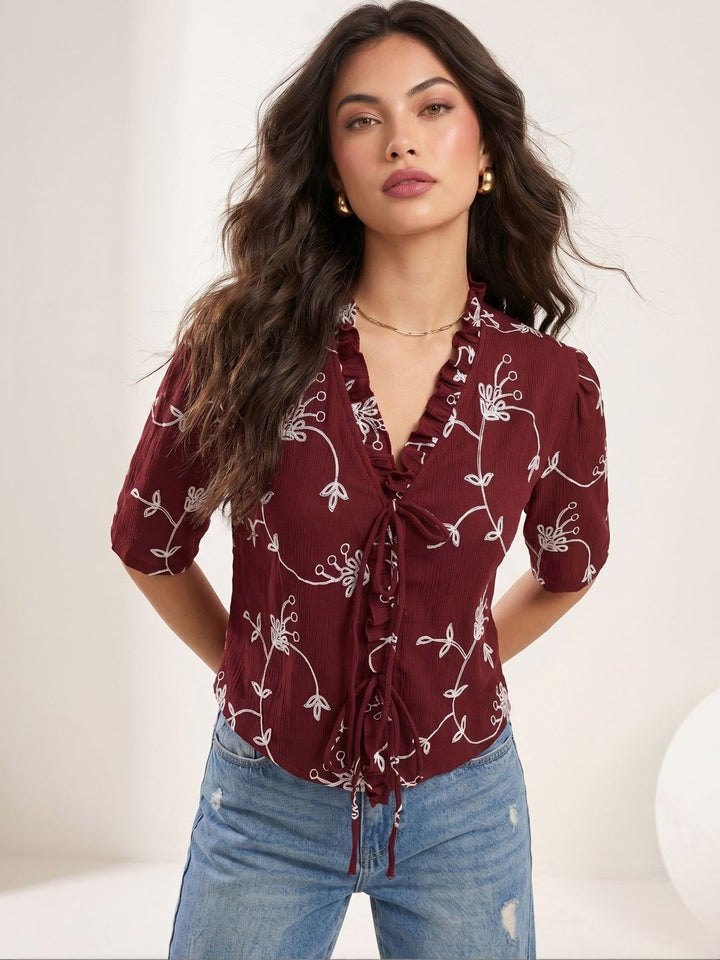 Mamicha Floral Embroidered Ruffles Top