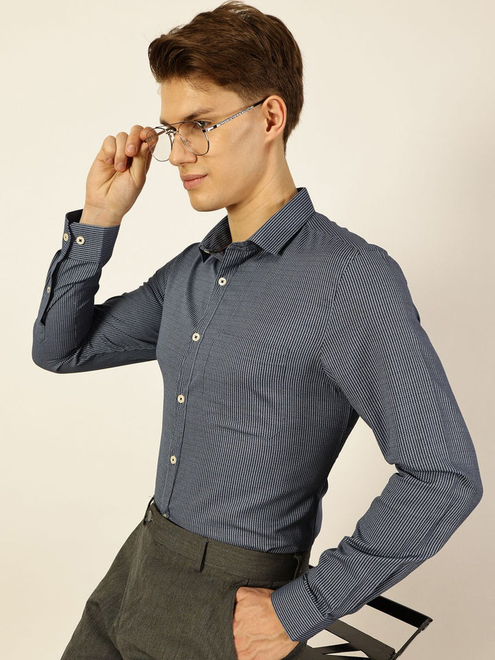 Thomas Scott Men Smart Spread Collar Pinstripes Striped Cotton Formal Shirt