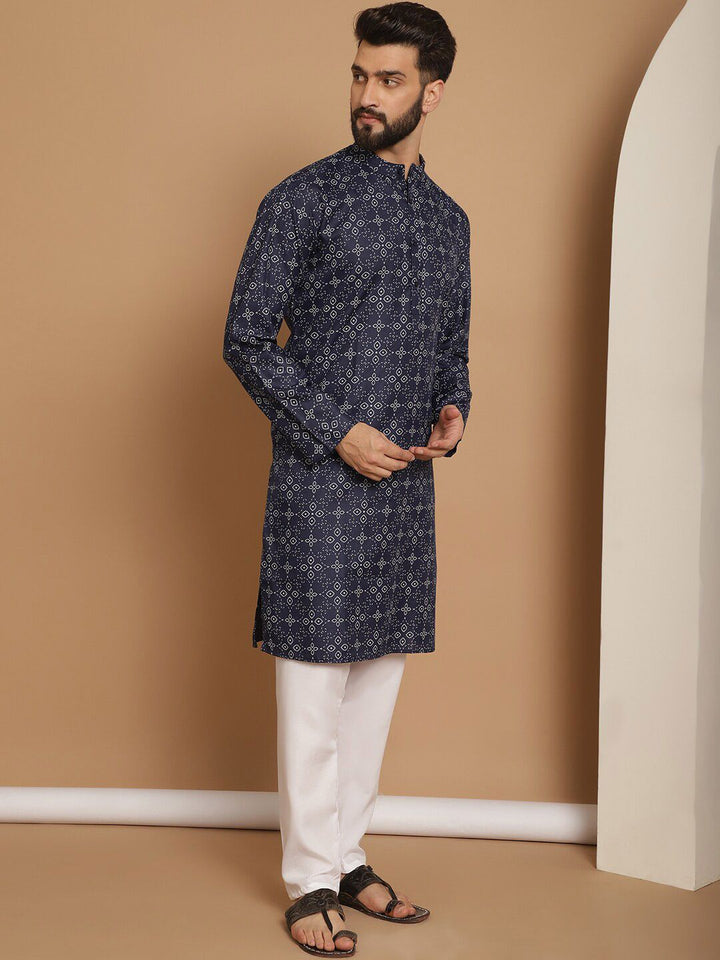 Motif Etnik Kolar Jalur Anouk Bercetak Kurta Biasa dengan Churidar