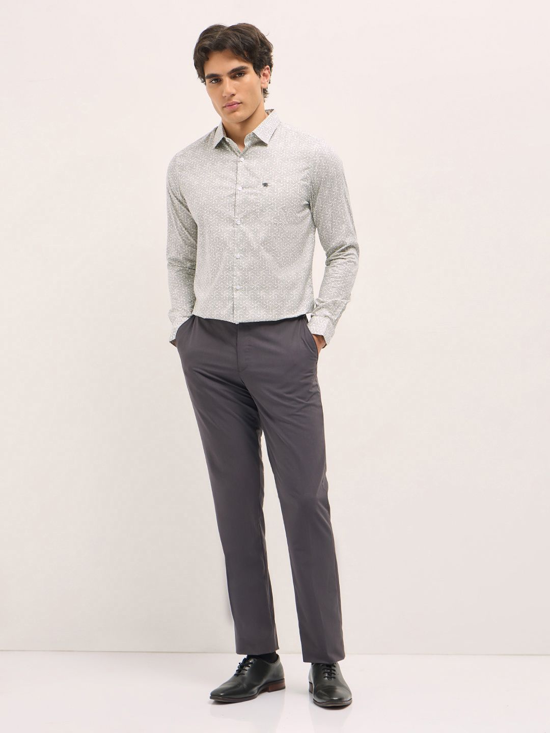 THE BEAR HOUSE Men Tailored Fit Opaque Printed Formal Shirt