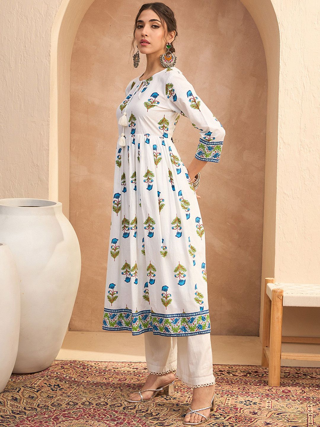 Shae by SASSAFRAS Floral Block Printed Keyhole Neck Anarkali Pure Cotton Kurta