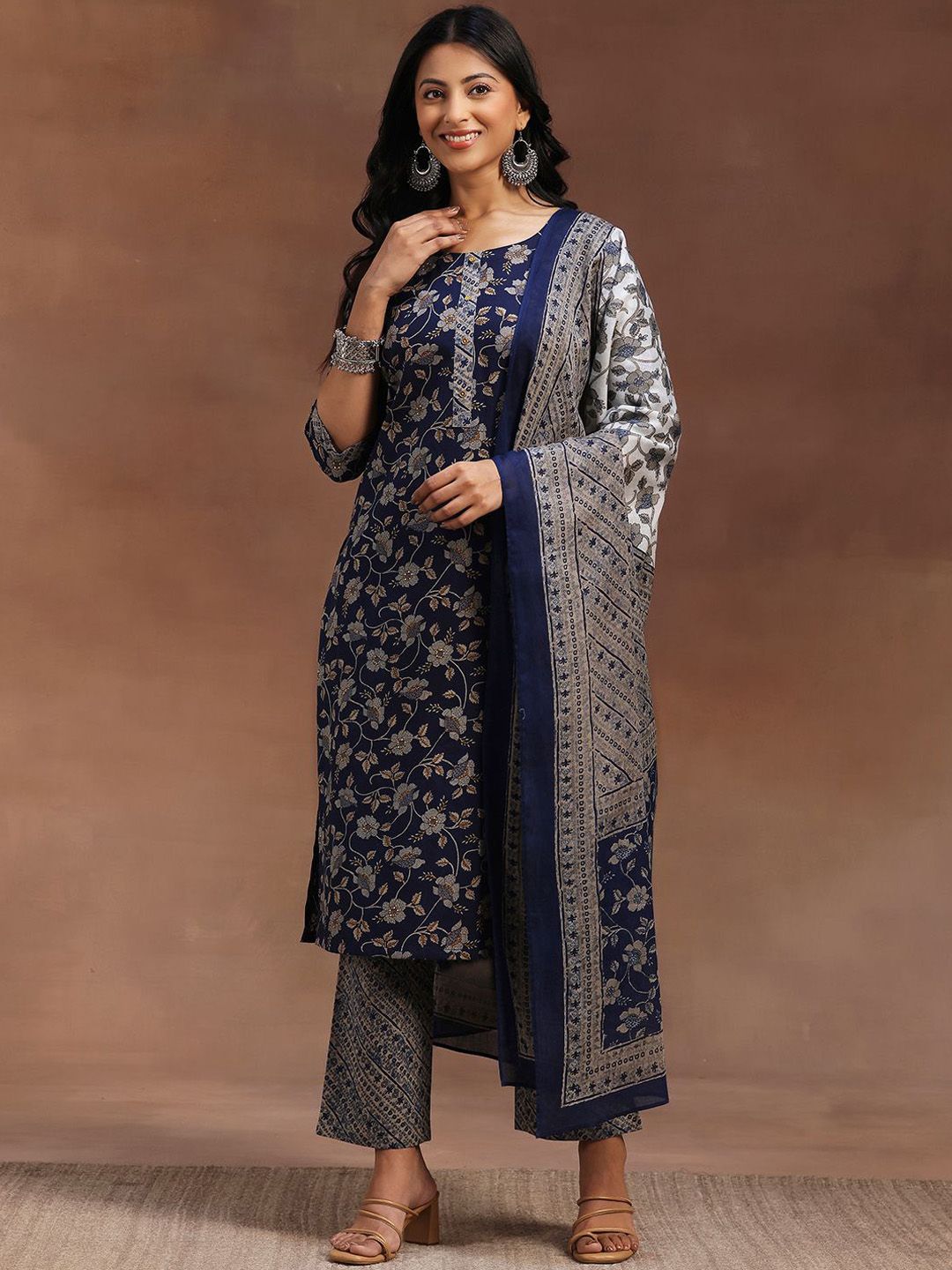 Libas Floral Printed Pure Cotton Kurta with Trousers & Dupatta