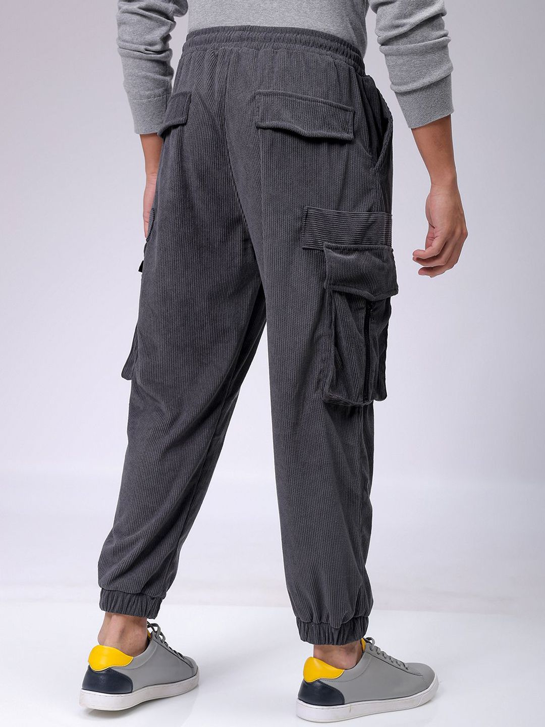 The Indian Garage Co Men Textured Loose Fit Joggers Trousers