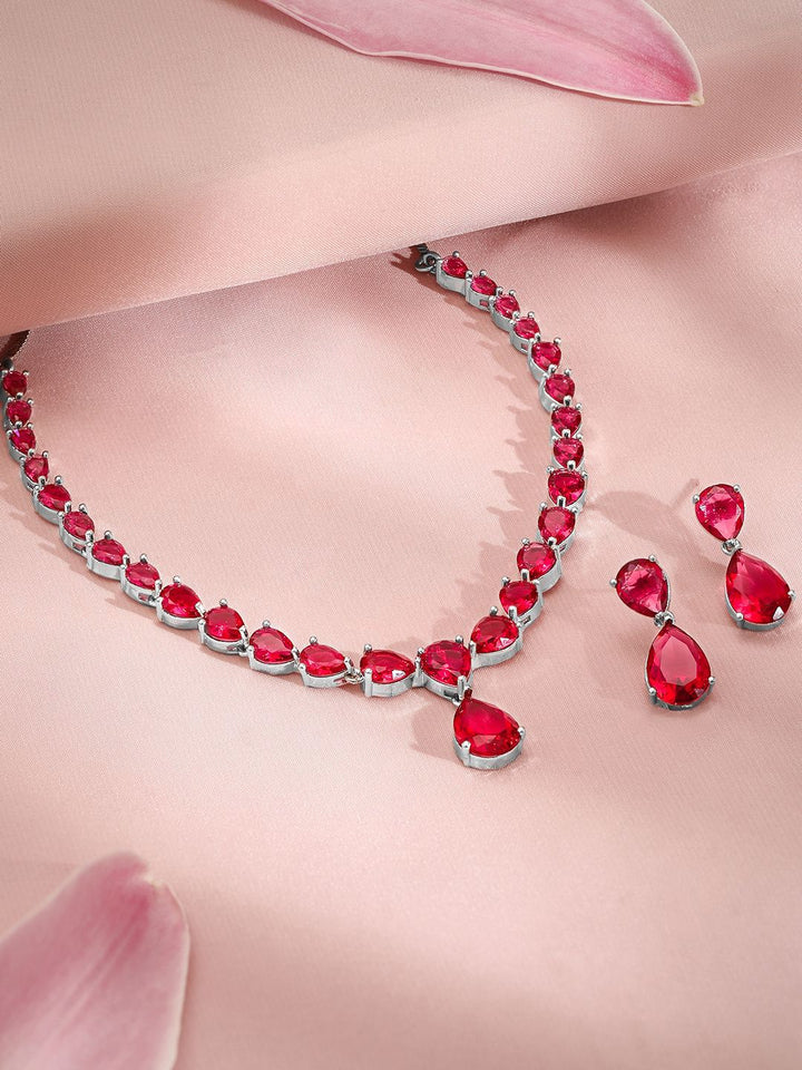 Rubans premium rhodium bersalut set barang kemas pernyataan ruby ​​merah