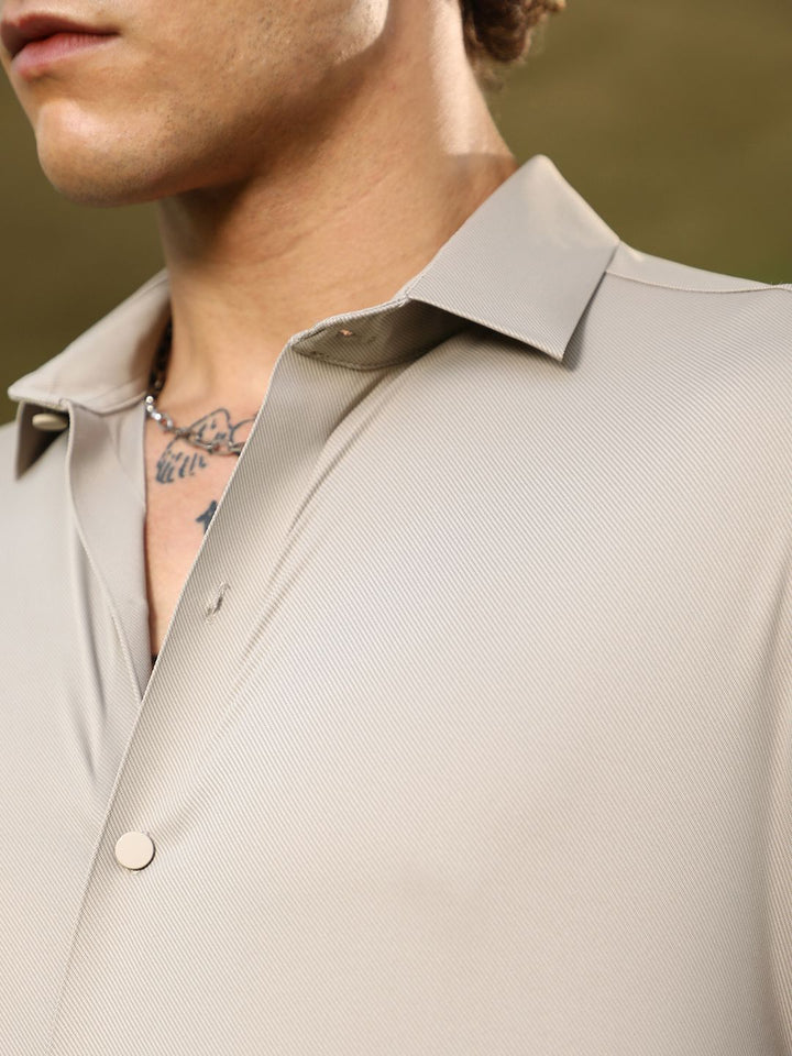 Campus Sutra Self Design Comfort Regular Fit Casual Shirt