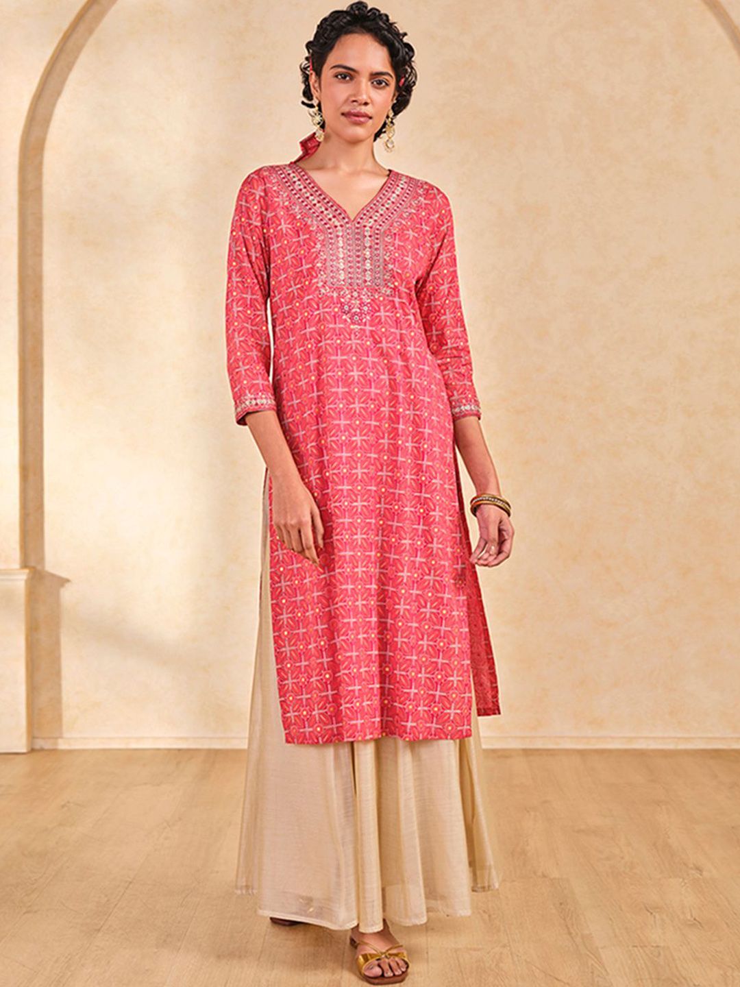 Global Desi Floral Printed Mirror Work Straight Kurta