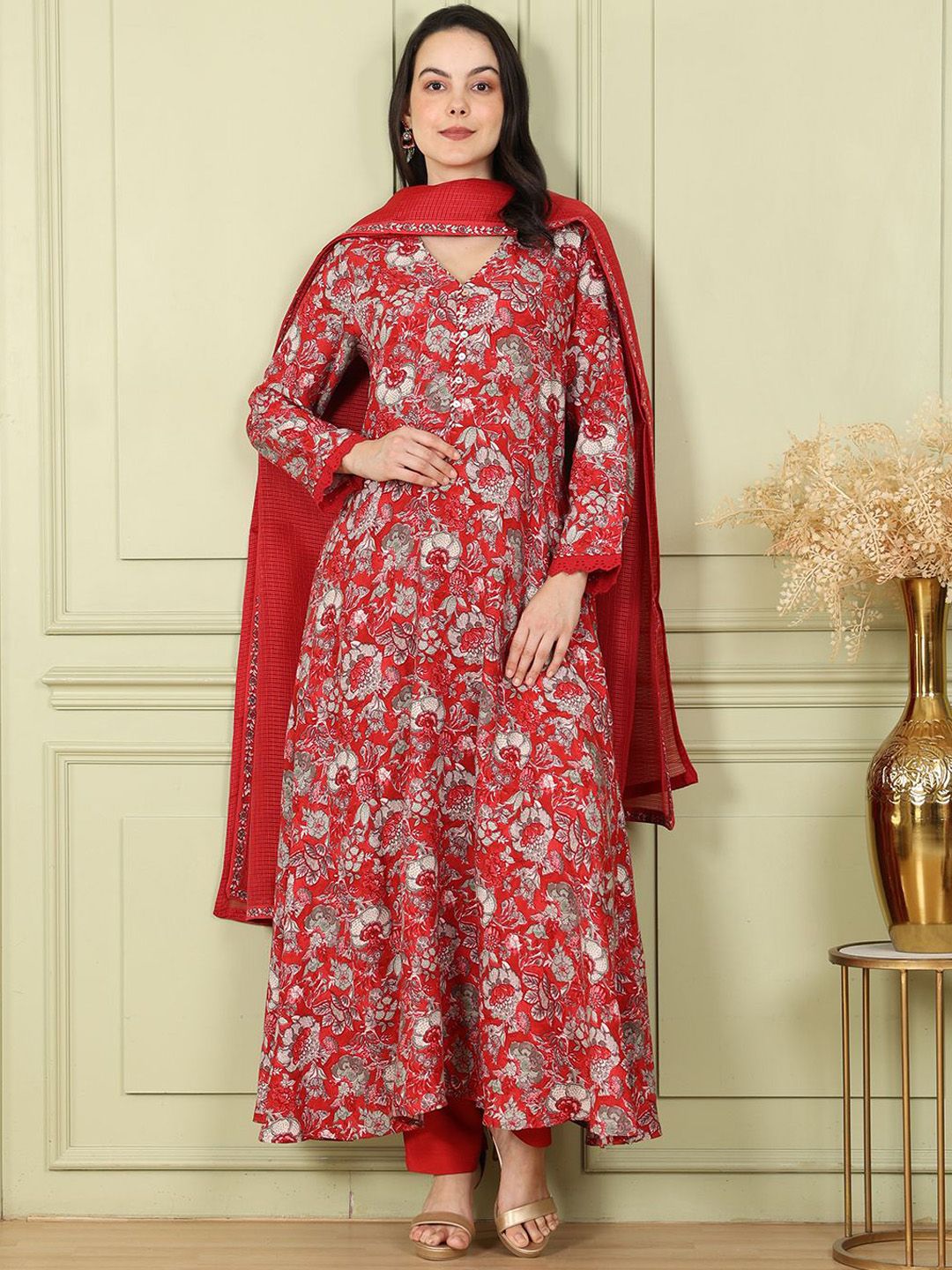 W Women Floral Printed Regular Kurta with Trousers & With Dupatta
