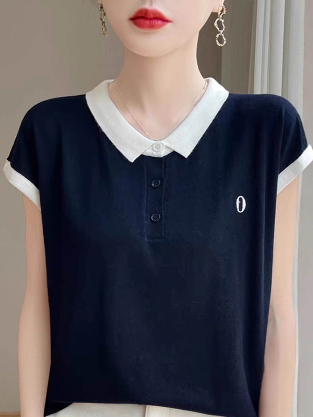 DressBerry Women Extended Sleeves Top