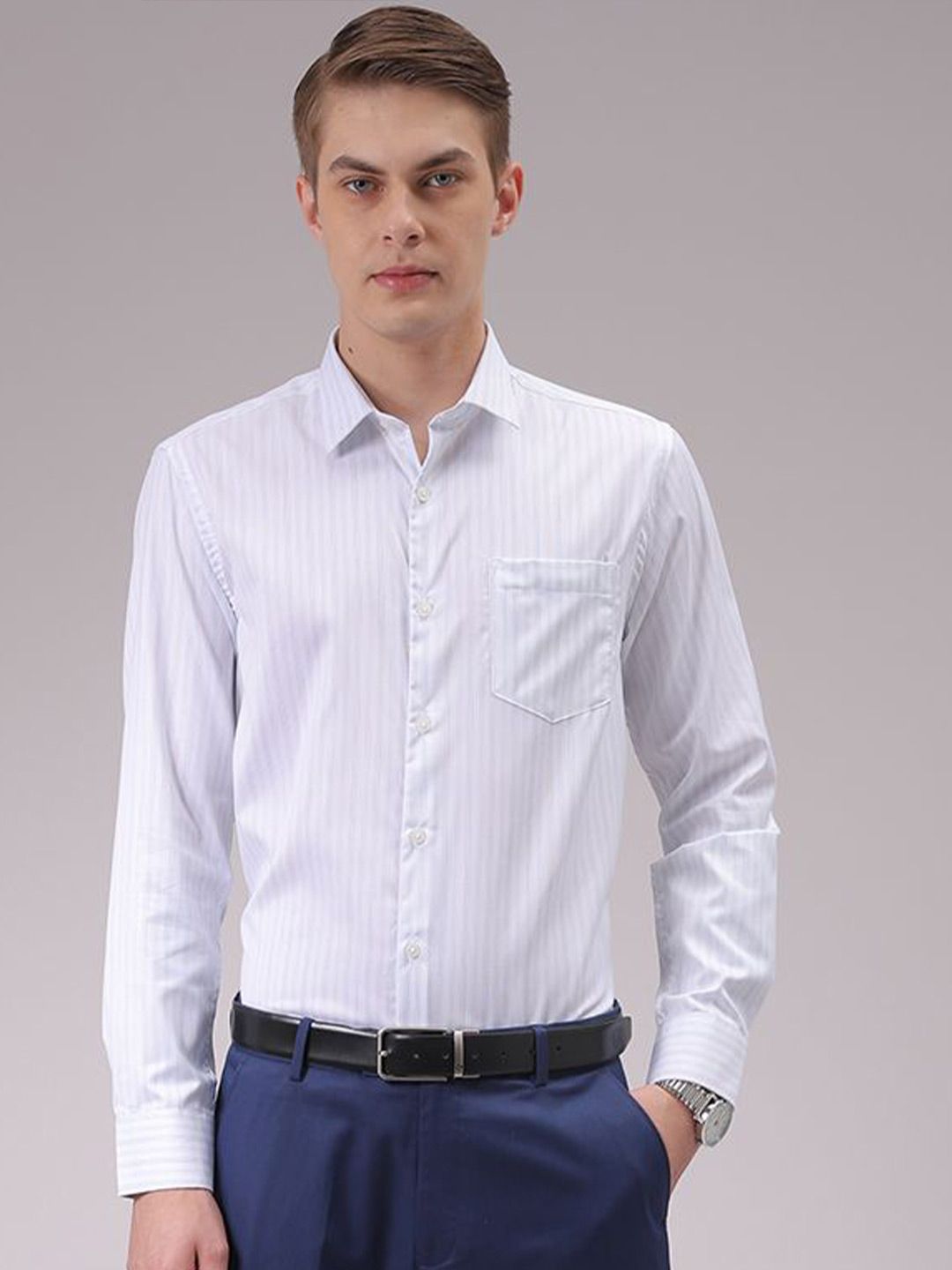 The Indian Garage Co. X Luxe Men Cutaway Collar Vertical Striped Slim Fit Formal Shirt