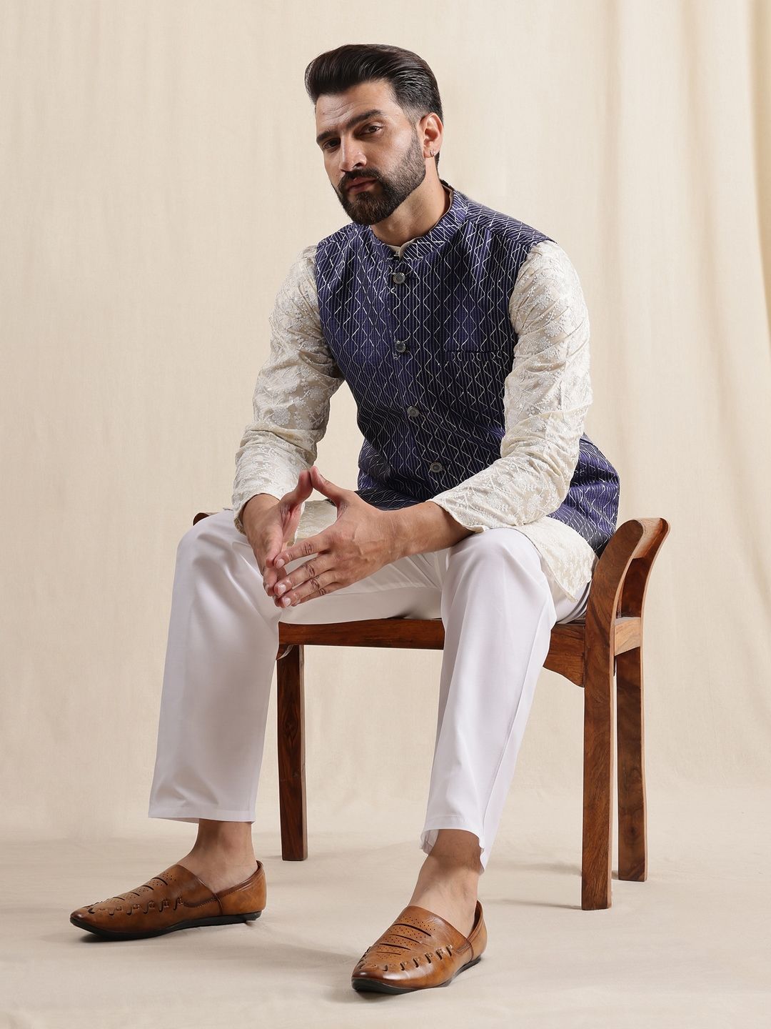 Anouk Embroidered Nehru Jacket
