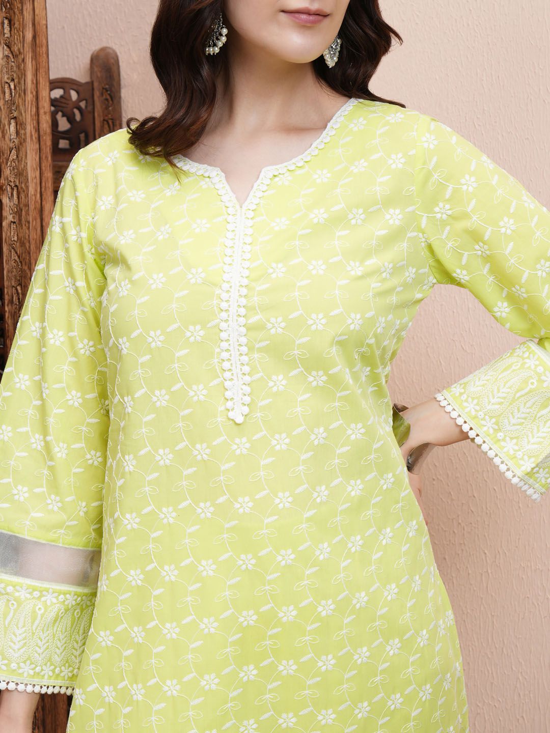 Vishudh Floral Embroidered Straight  Kurta