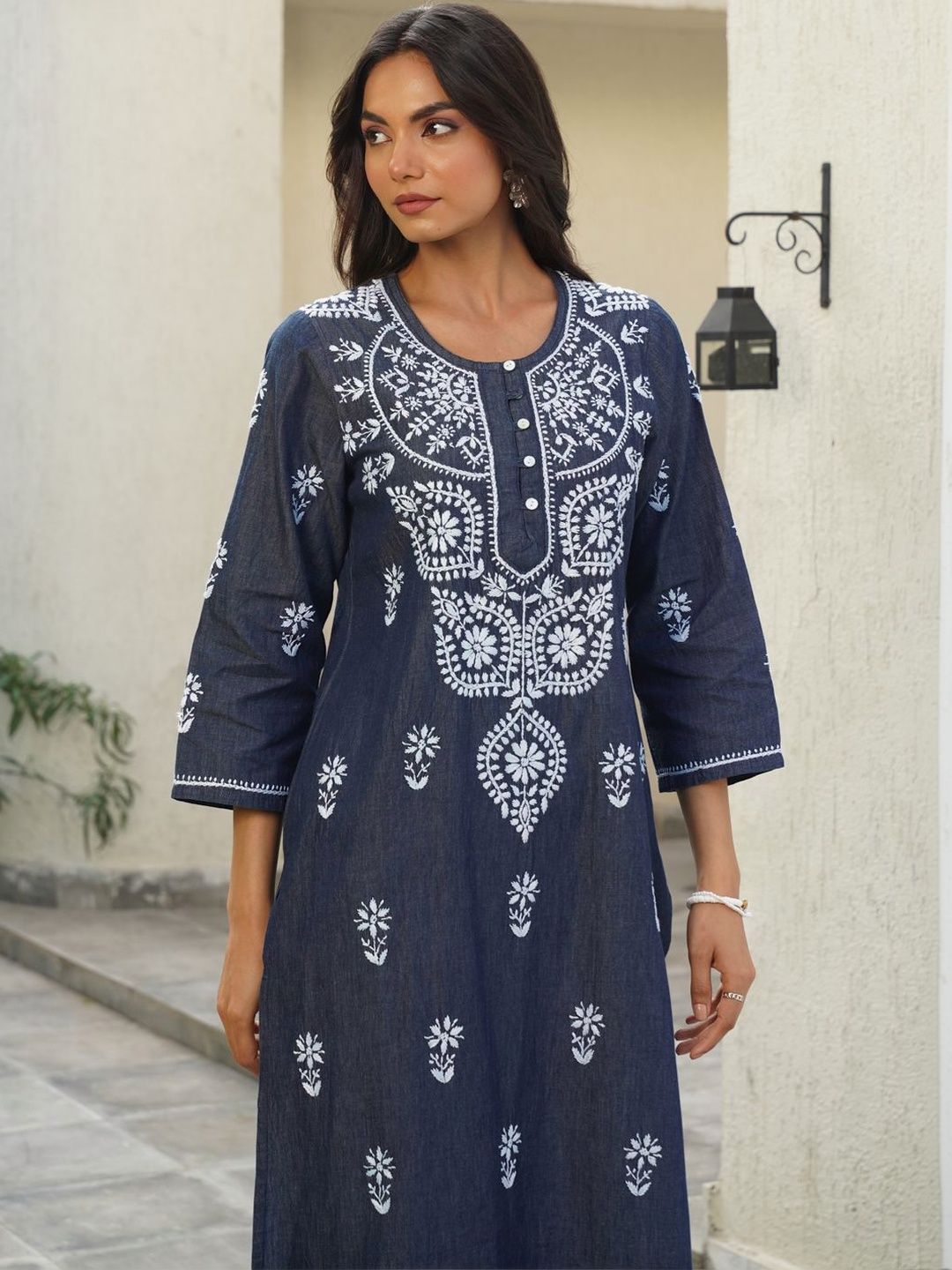 Rumah Wanita Chikankari Kurta Chikankari