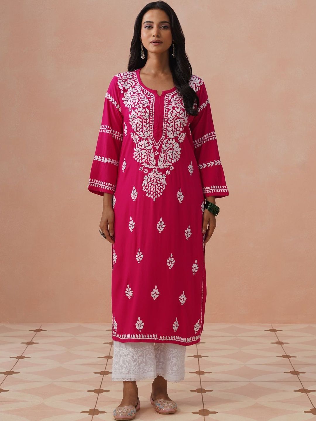 House of Chikankari Women Ethnic Motifs Embroidered Keyhole Neck Chikankari Kurta