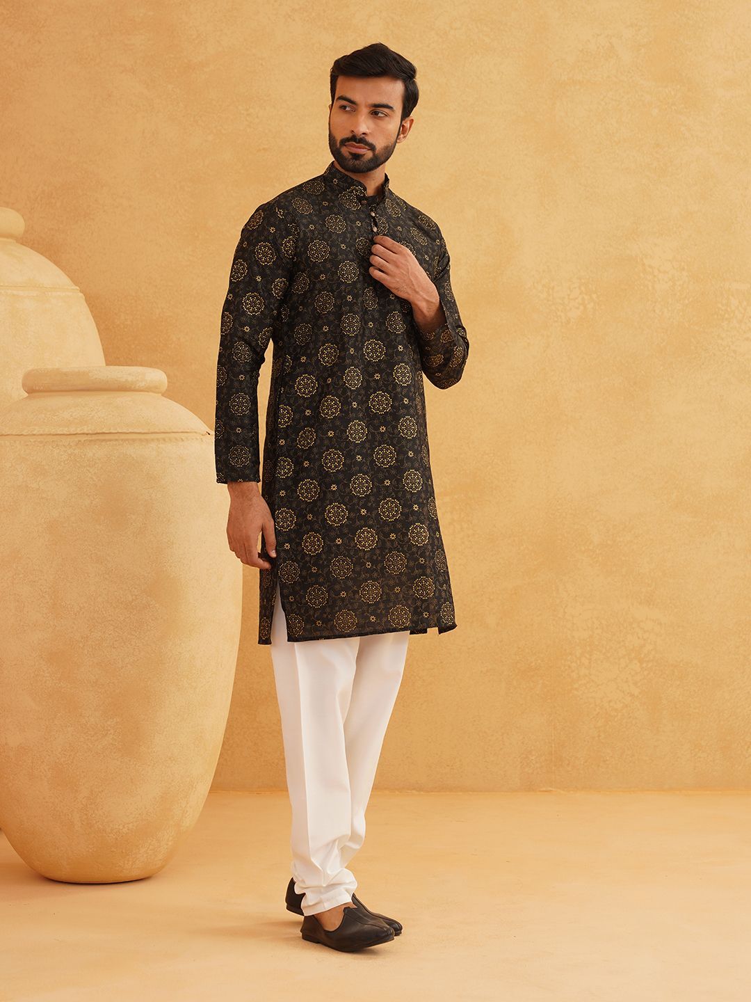 SOJANYA Floral Printed Mandarin Collar Straight Kurta With Churidar