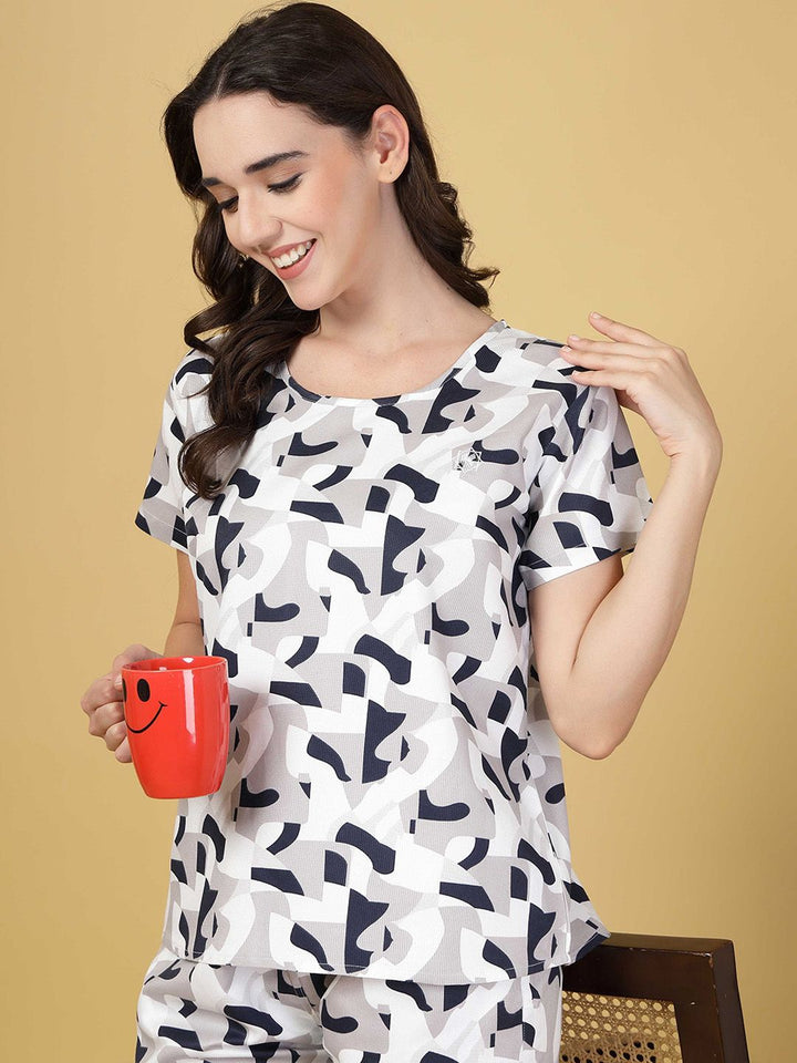 KLOTTHE Women Printed Night suit