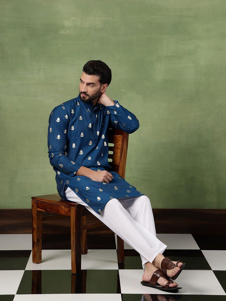 SOJANYA Men Floral Printed Kurta