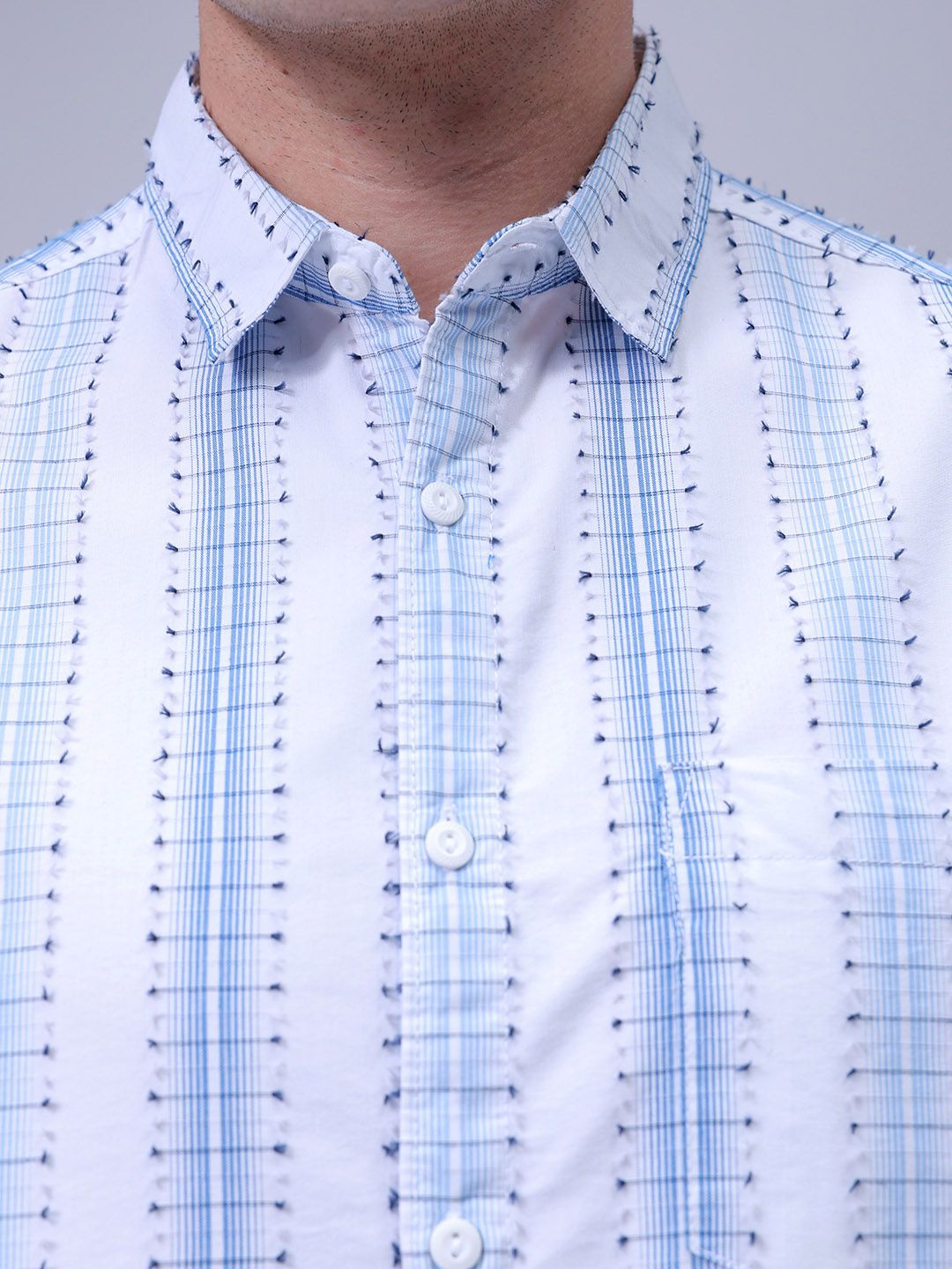 The Indian Garage Co Men Slim Fit Spread Collar Textured Cotton Casual Shirt