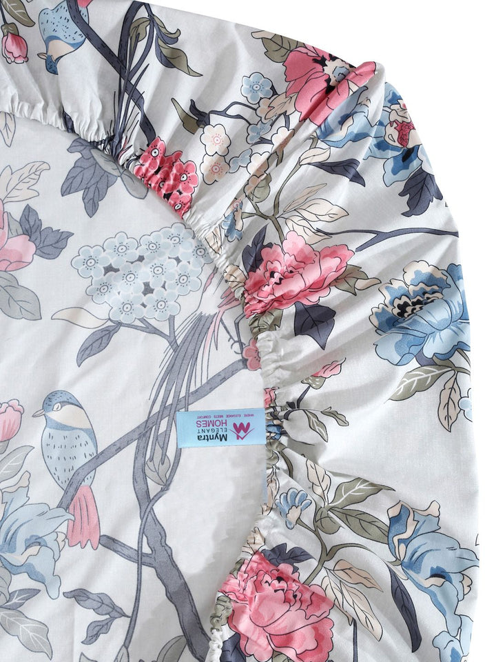 Myntra Elegant Homes White & Pink Printed 300 TC Set Cadar King 2.5m x 2.25m